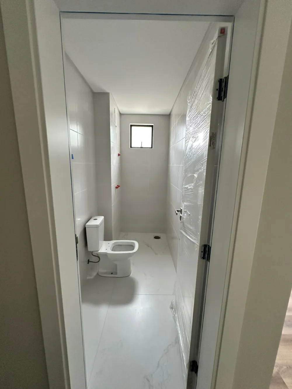 Apartamento para venda no bairro Meia Praia em Itapema