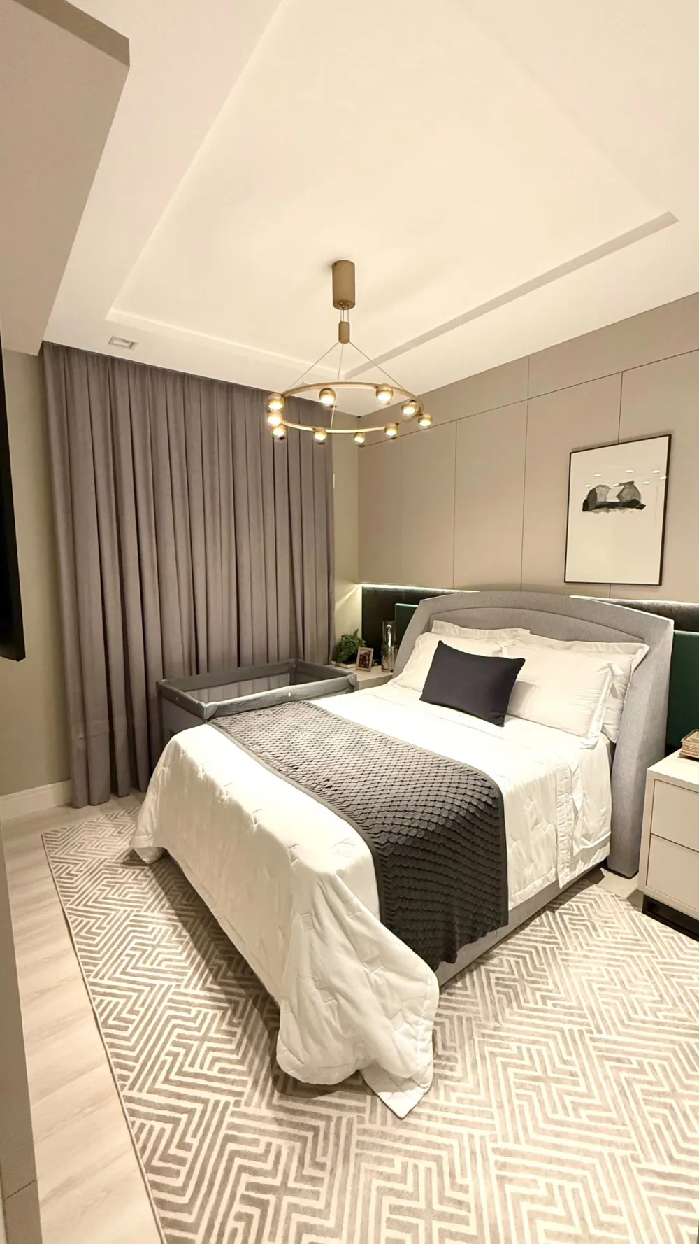 Apartamento para venda no bairro Meia Praia em Itapema