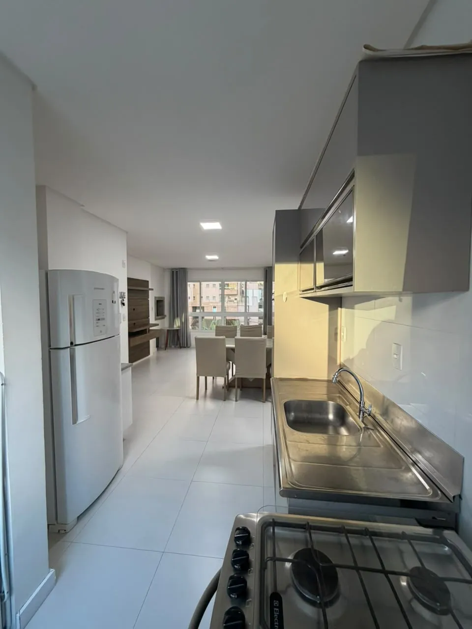 Apartamento 2 quartos para venda no bairro Meia Praia em Itapema