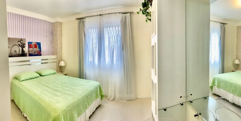 Apartamento para venda no bairro Meia Praia em Itapema