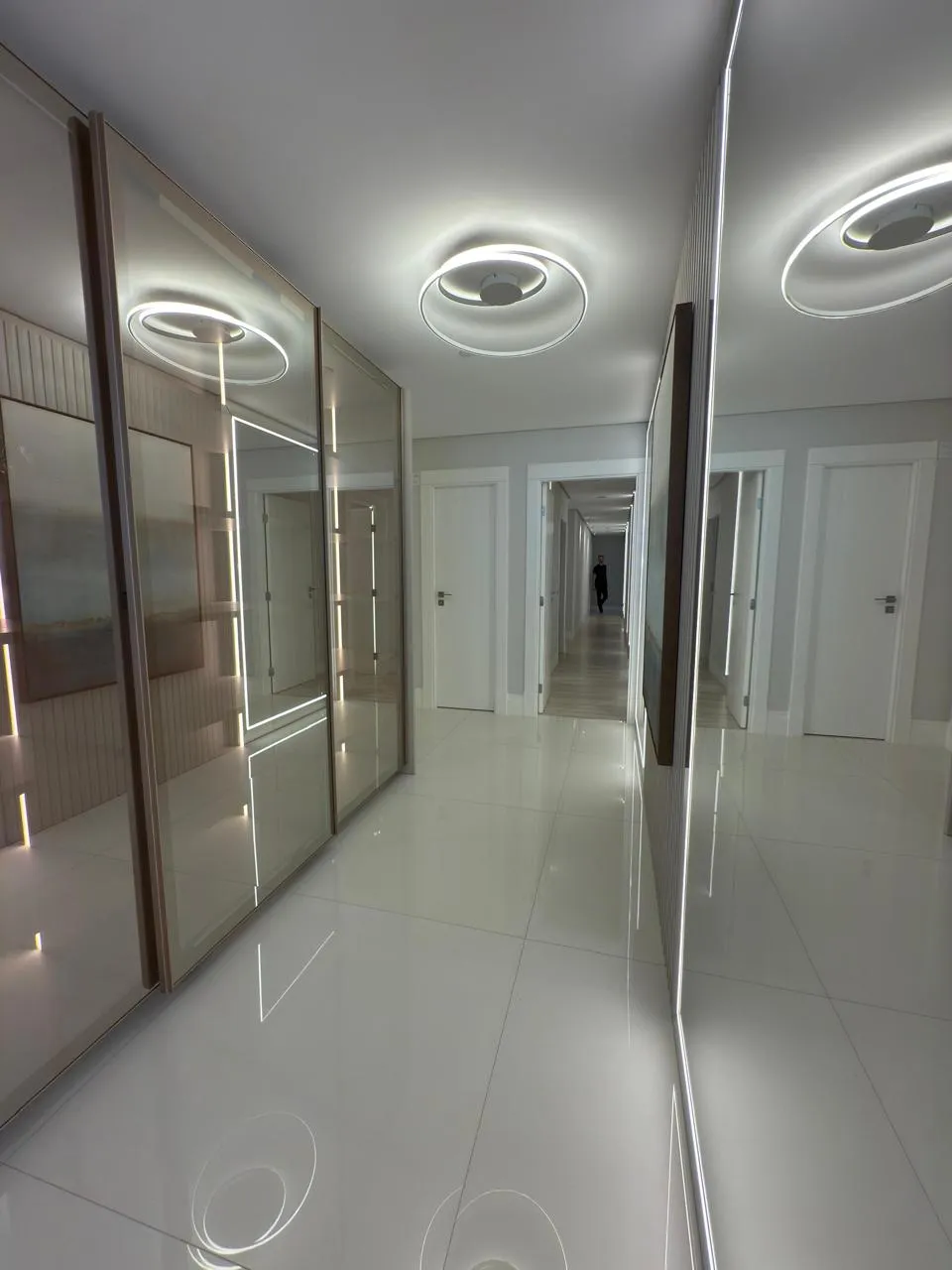 Apartamento para venda no bairro Centro em Balneário Camboriú