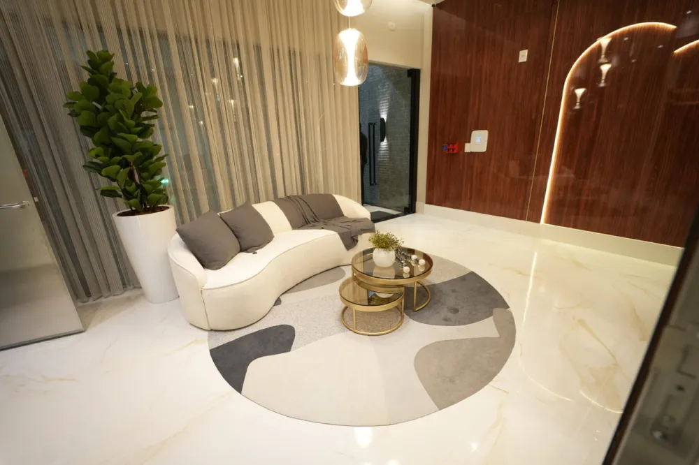 Apartamento para venda no bairro Meia Praia em Itapema
