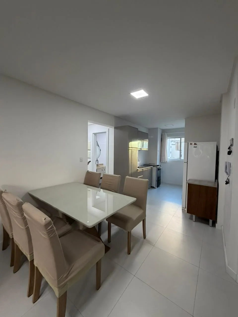 Apartamento 2 quartos para venda no bairro Meia Praia em Itapema