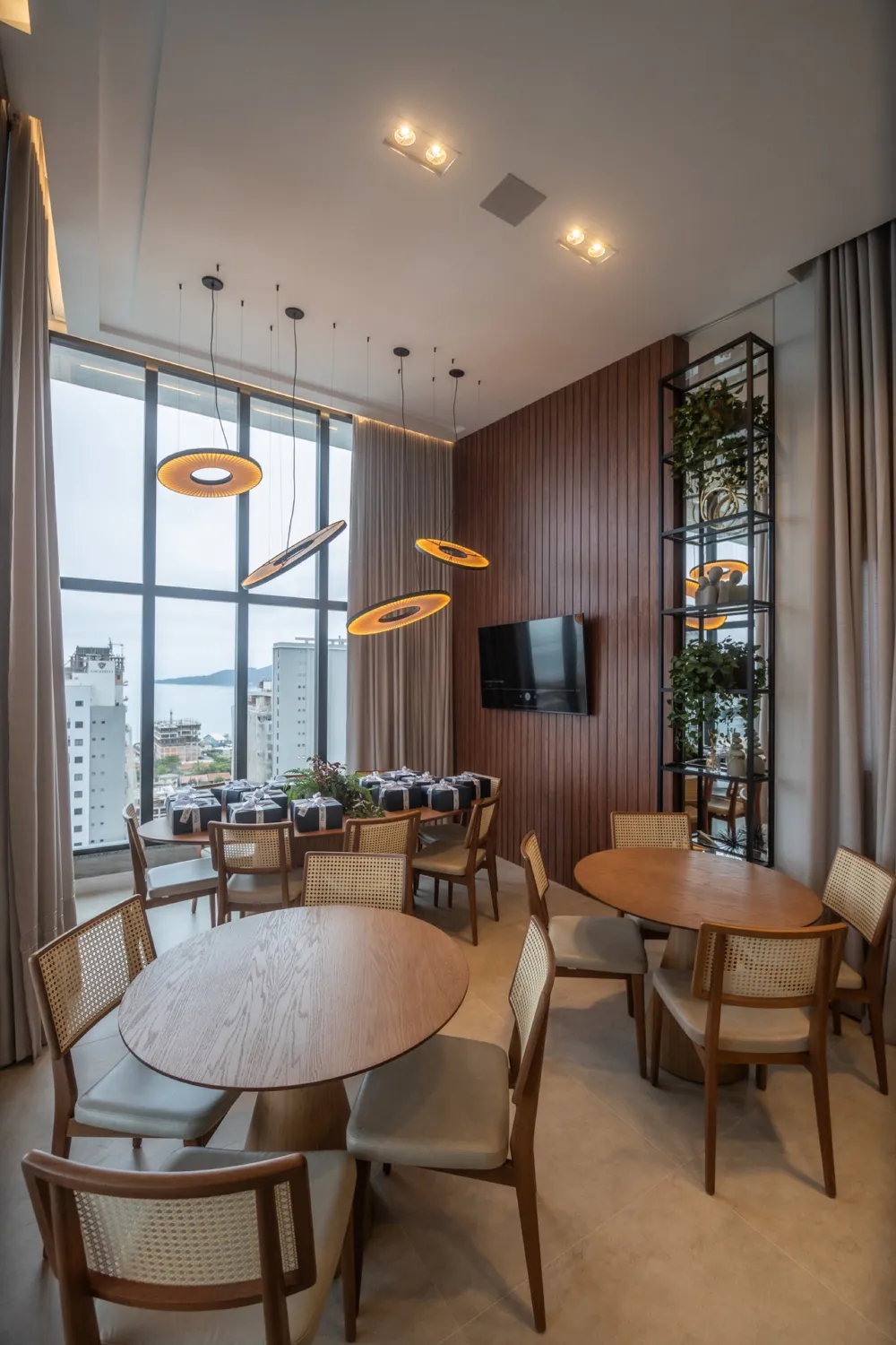 Apartamento para reserva no bairro Balneário Perequê em Porto Belo