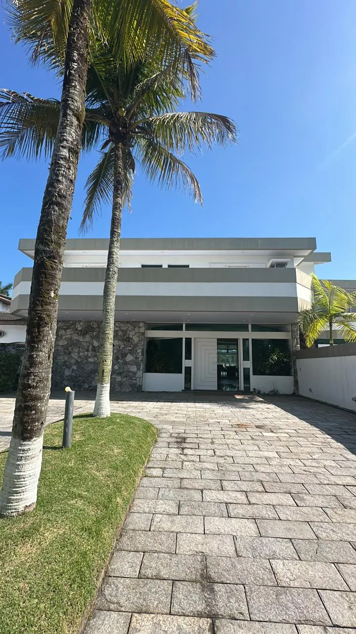 Casa para venda no bairro Praia de Pernambuco em Guarujá