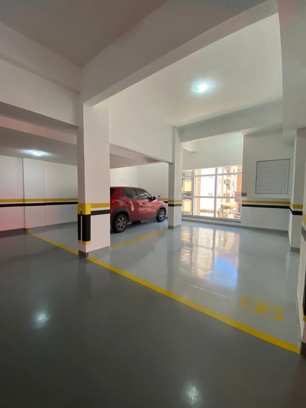 Apartamento para venda no bairro Meia Praia em Itapema
