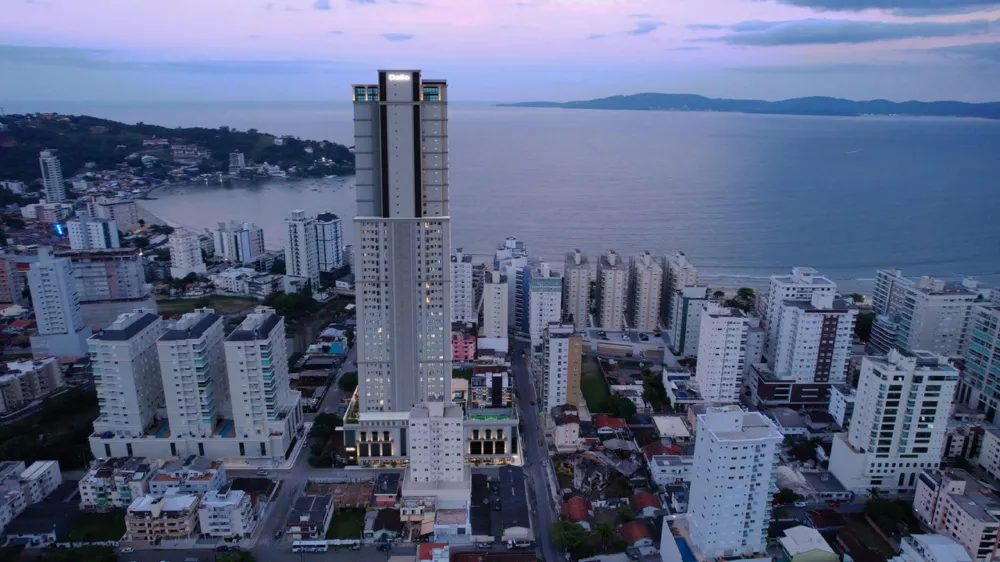 Apartamento para venda no bairro Centro em Itapema