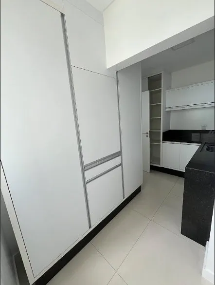 Apartamento para venda no bairro Estreito em Itapema
