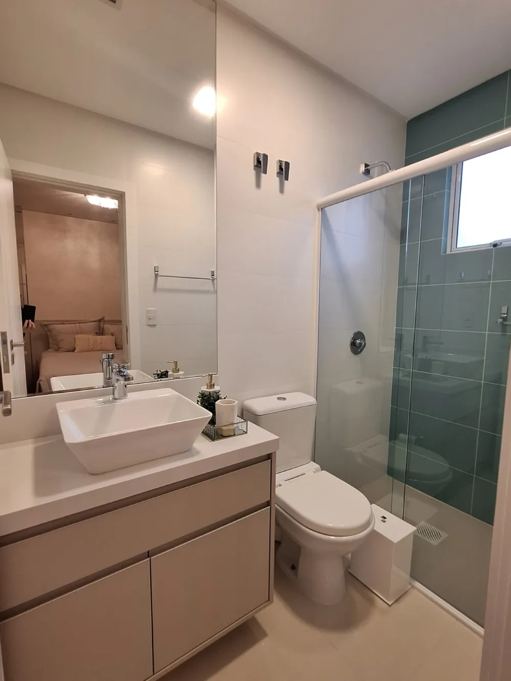 Apartamento 3 quartos para venda no bairro Meia Praia em Itapema