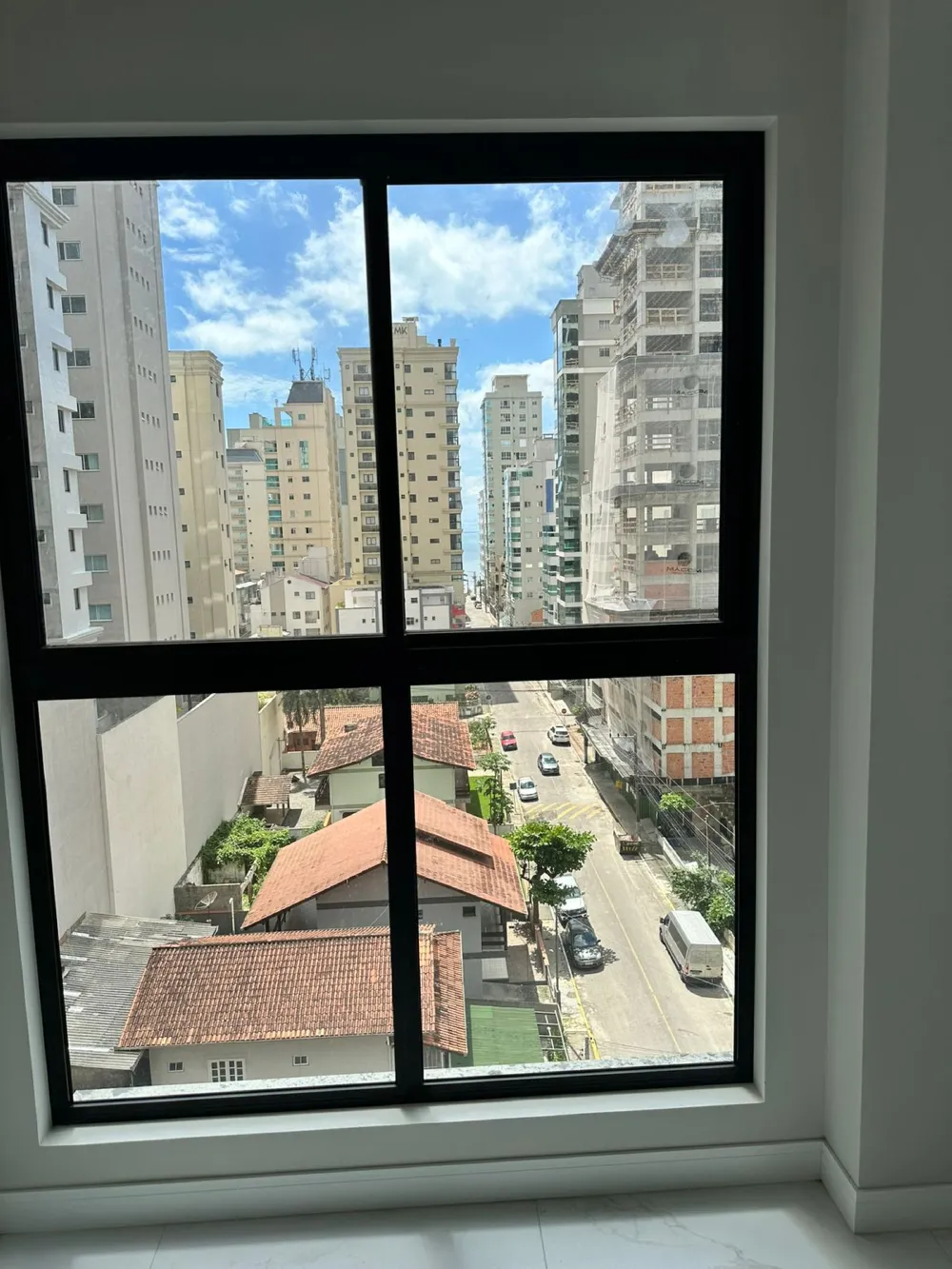 Apartamento para venda no bairro Meia Praia em Itapema