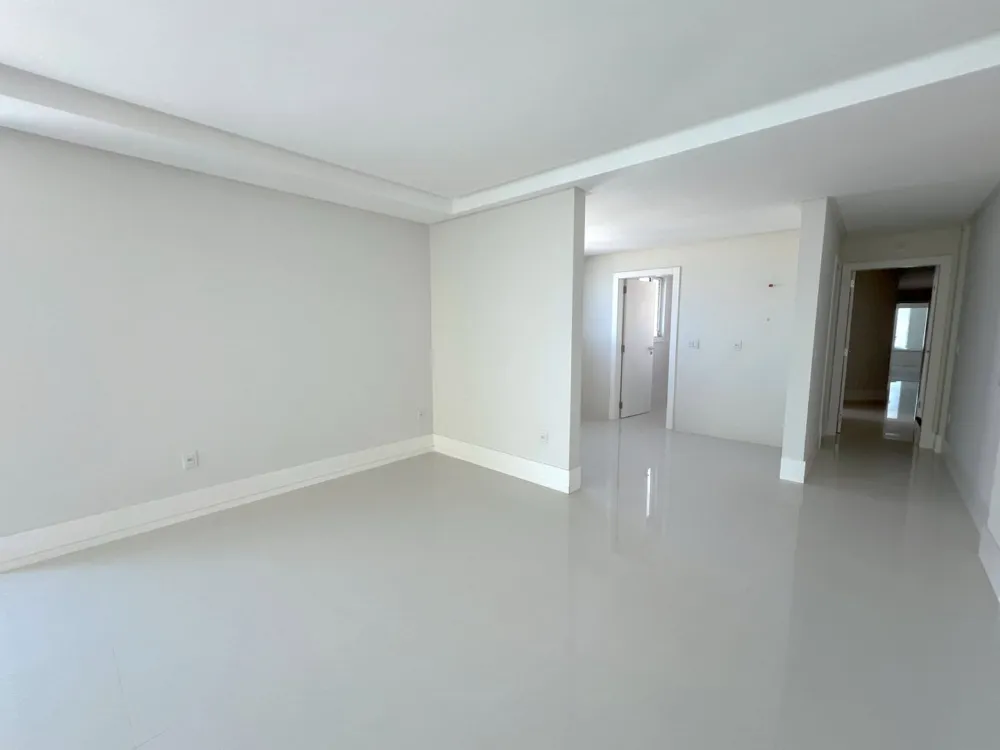 Apartamento para venda no bairro Centro em Itapema