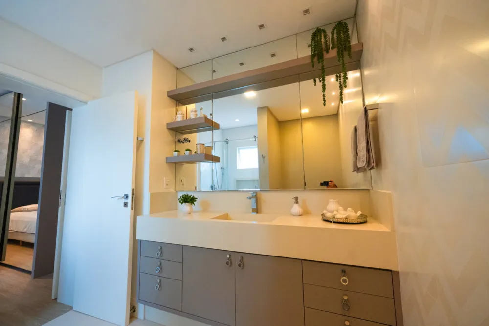 Apartamento para venda no bairro Meia Praia em Itapema