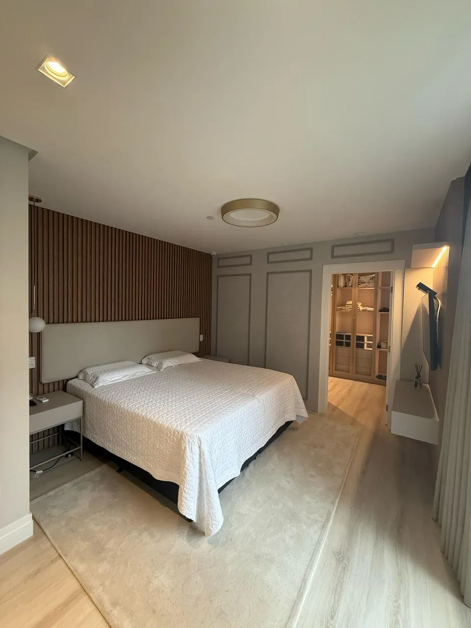 Apartamento para venda no bairro Centro em Balneário Camboriú