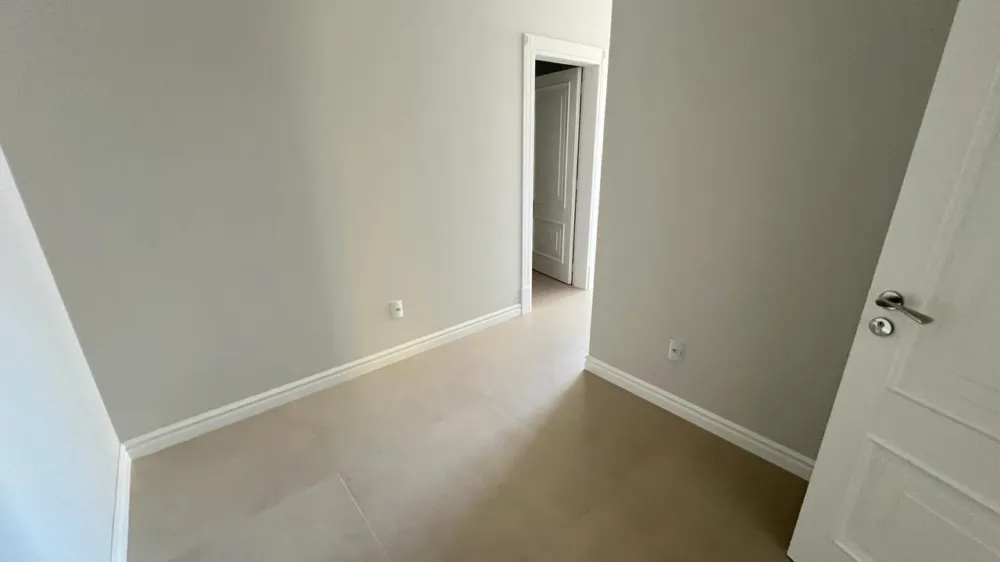 Apartamento 4 quartos para venda no bairro Meia Praia em Itapema