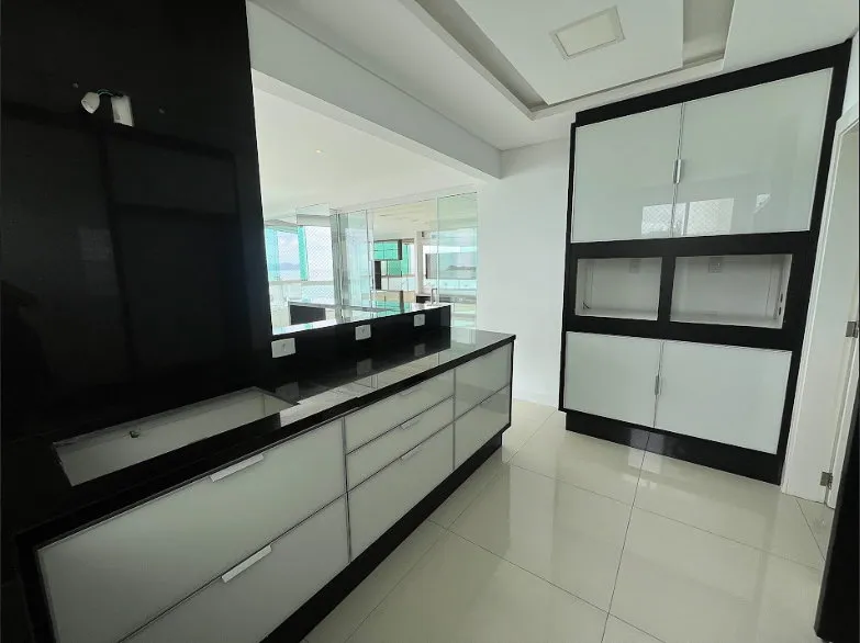 Apartamento para venda no bairro Estreito em Itapema