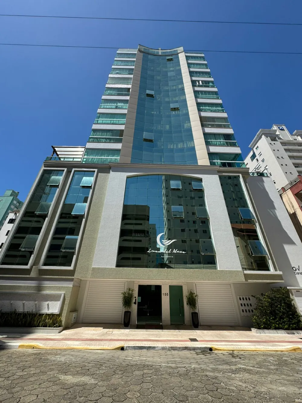 Apartamento 3 quartos para venda no bairro Meia Praia em Itapema