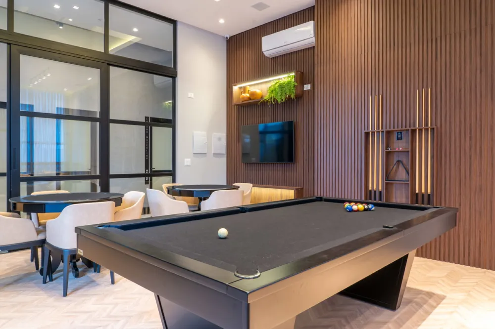 Apartamento para venda no bairro Meia Praia em Itapema