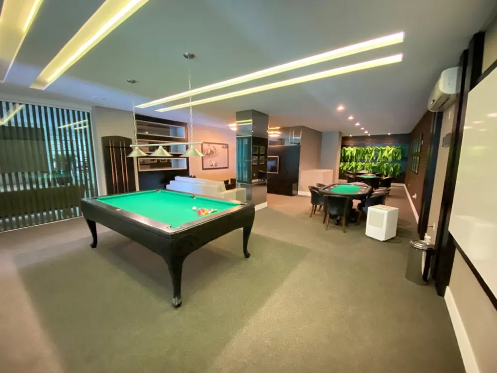Apartamento para venda no bairro Meia Praia em Itapema