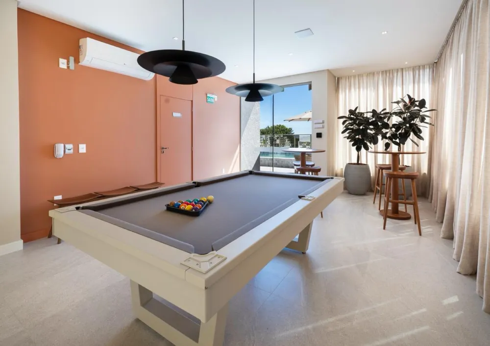 Apartamento para venda no bairro Meia Praia em Itapema