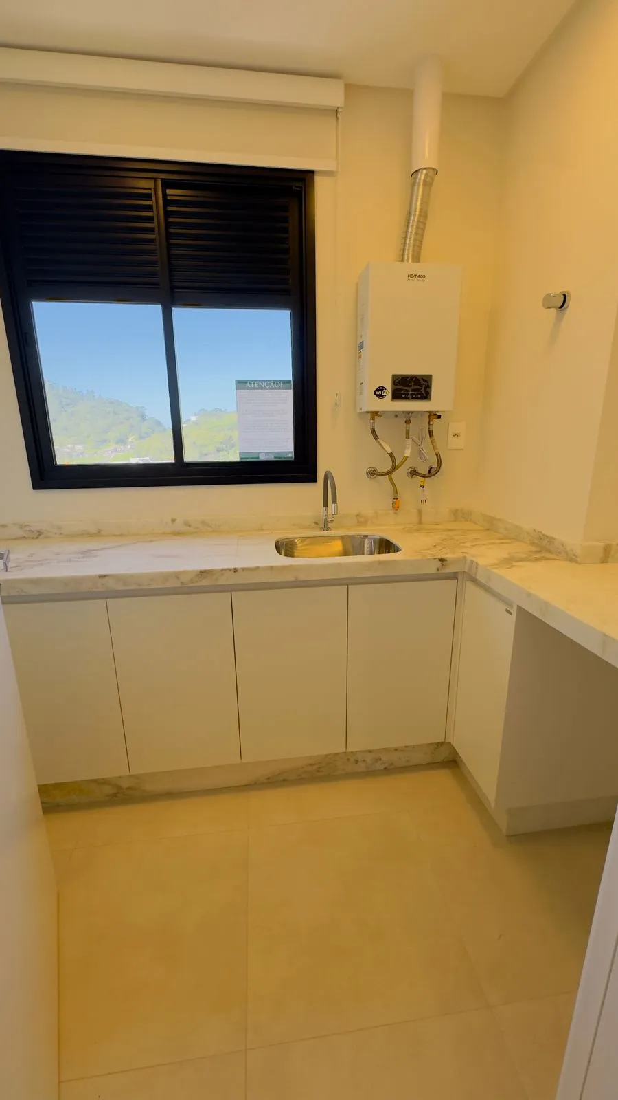 Apartamento 3 quartos para venda no bairro Canto da Praia em Itapema