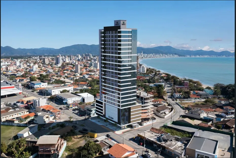 Apartamento para venda no bairro Perequê em Porto Belo