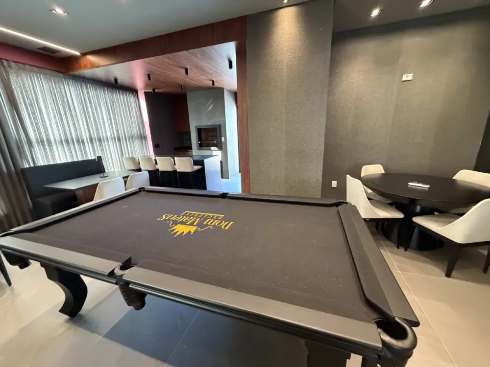 Apartamento para venda no bairro Meia Praia em Itapema