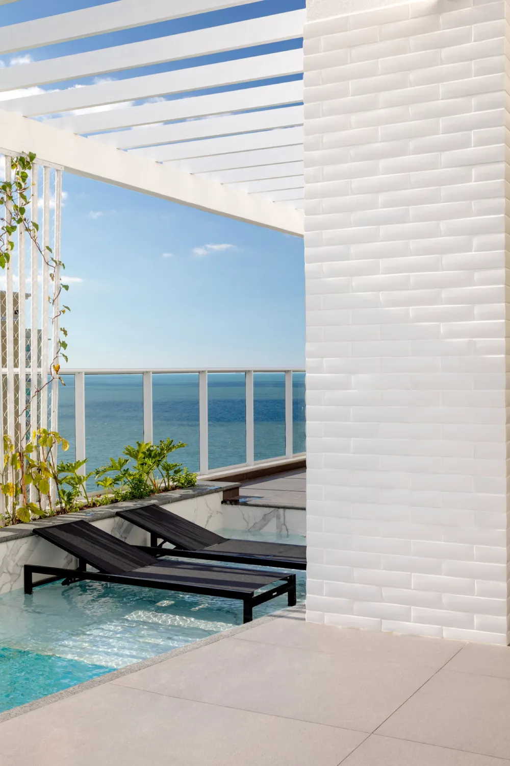 Apartamento para venda no bairro Meia Praia em Itapema