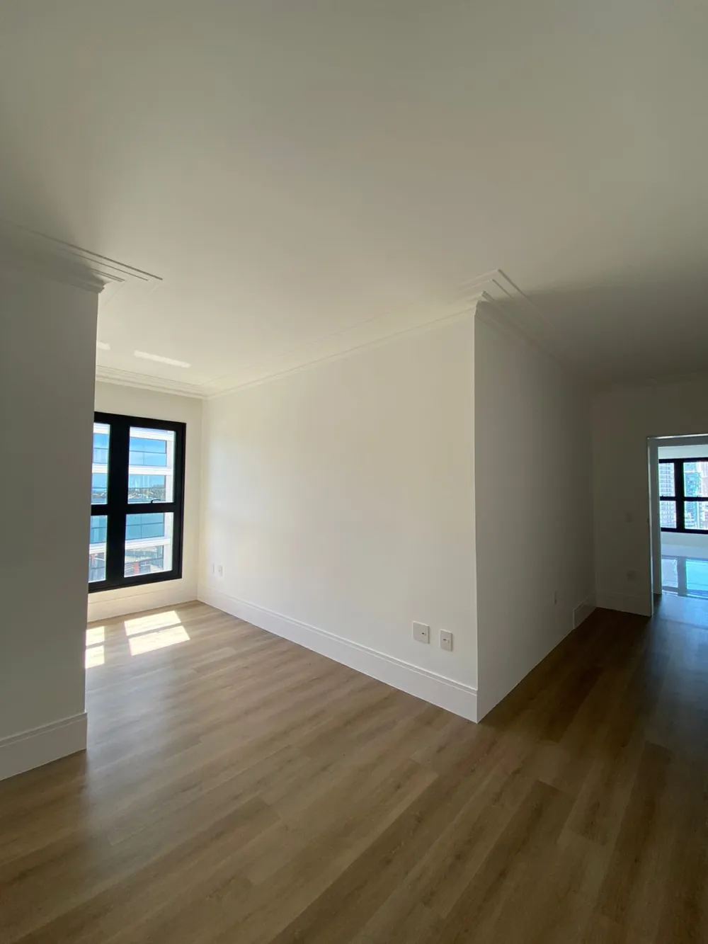 Apartamento 4 quartos para venda no bairro Centro em Itapema