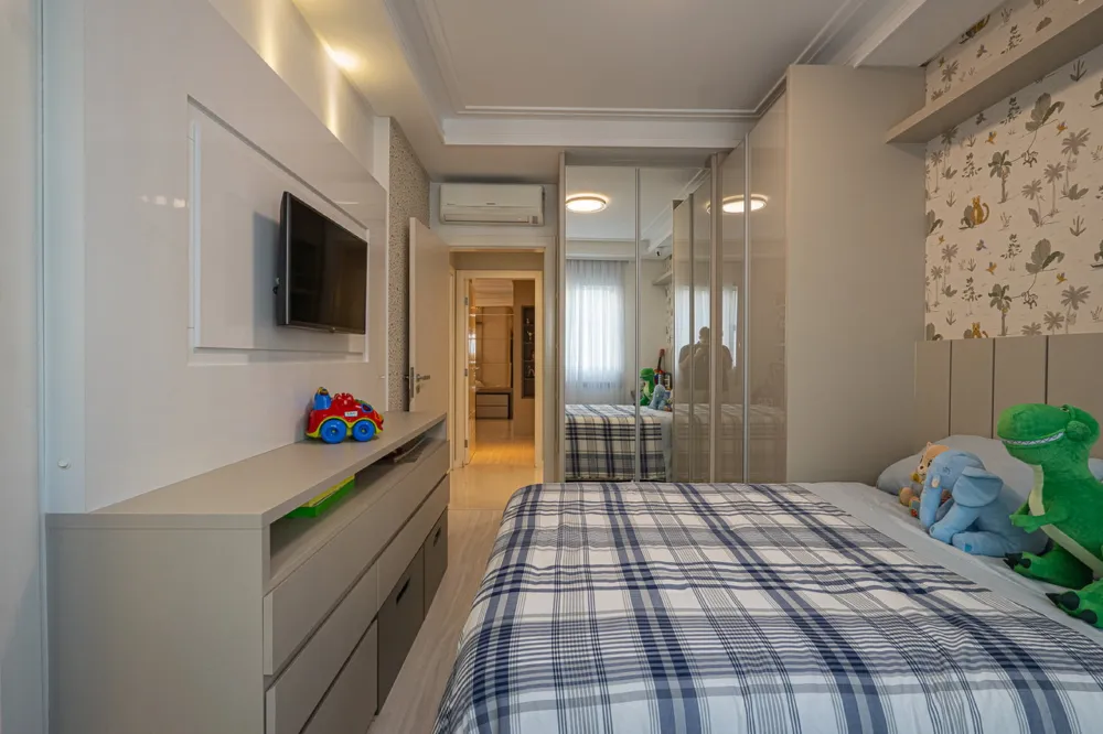 Apartamento para venda no bairro Meia Praia em Itapema