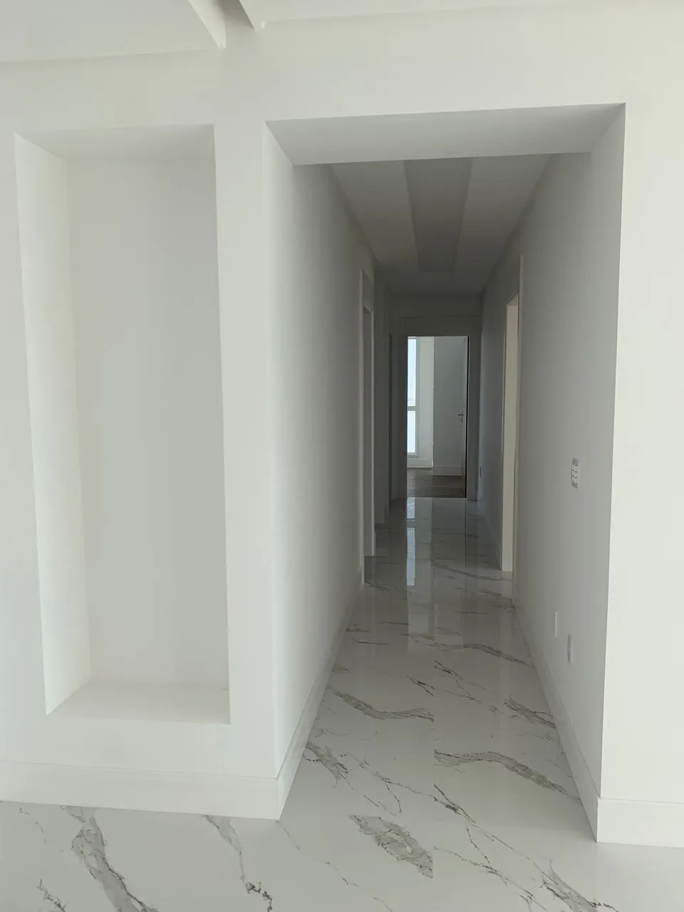 Apartamento para venda no bairro Barra Sul em Balneário Camboriú