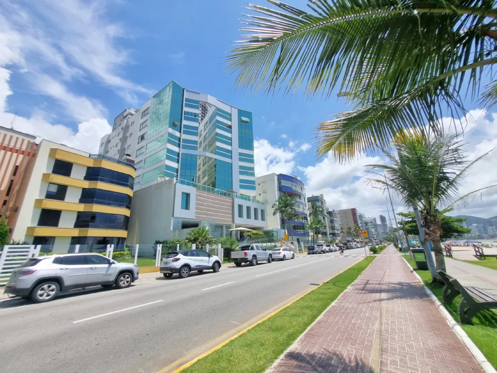 Apartamento para venda no bairro Centro em Itapema