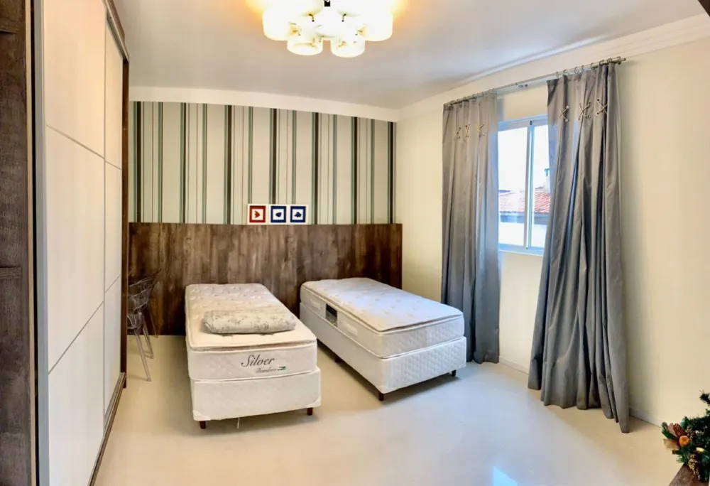 Apartamento para venda no bairro Meia Praia em Itapema