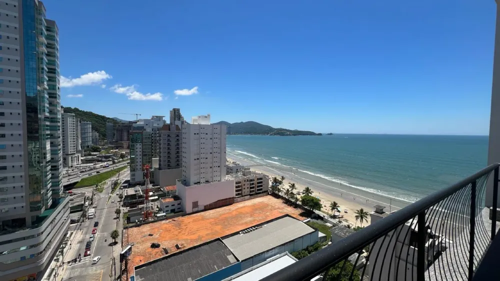 Apartamento 4 quartos para venda no bairro Meia Praia em Itapema