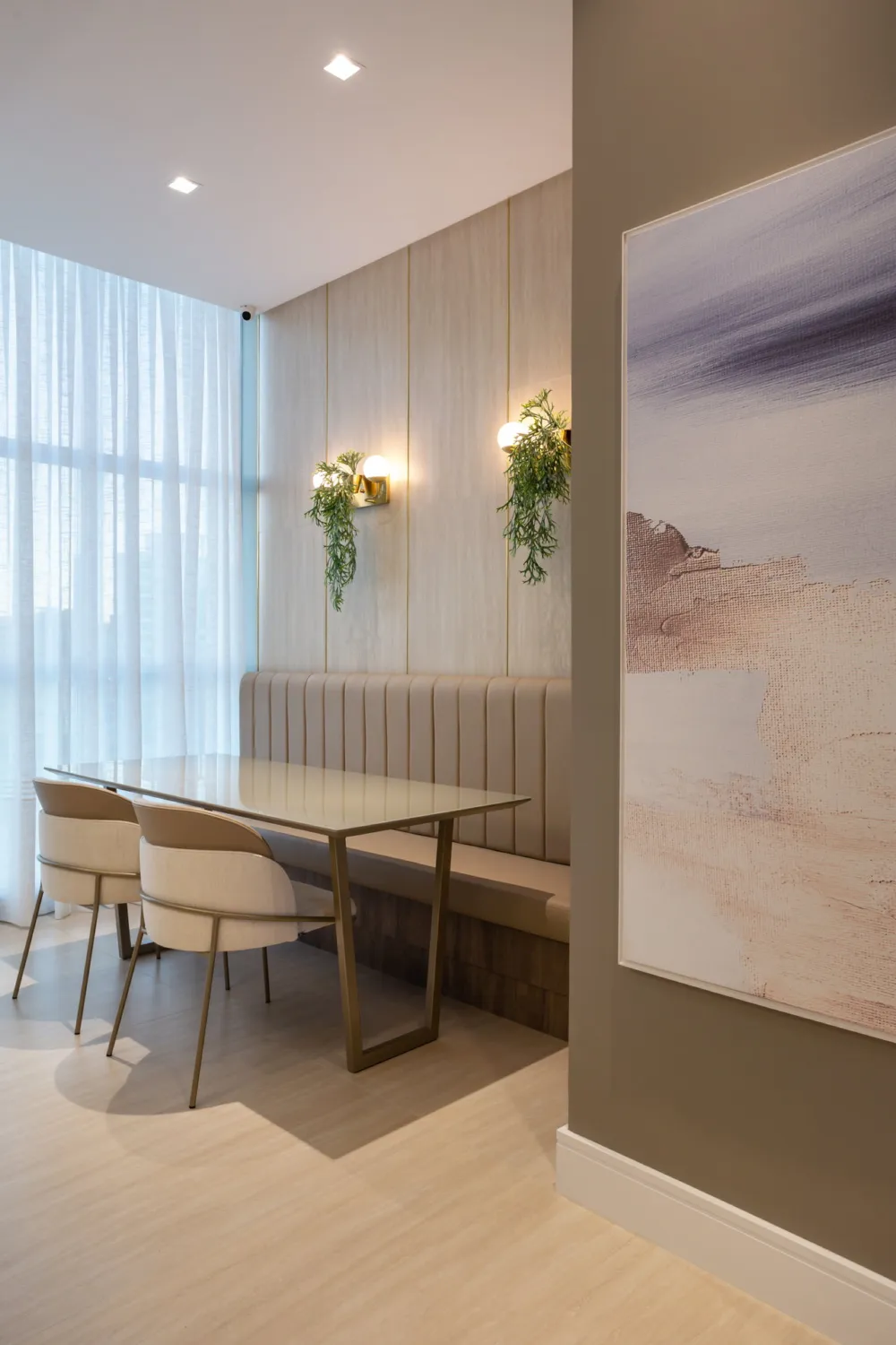 Apartamento para venda no bairro Meia Praia em Itapema