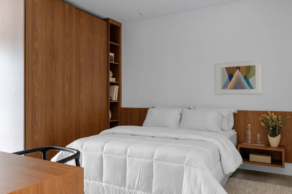 Apartamento para venda no bairro Meia Praia em Itapema