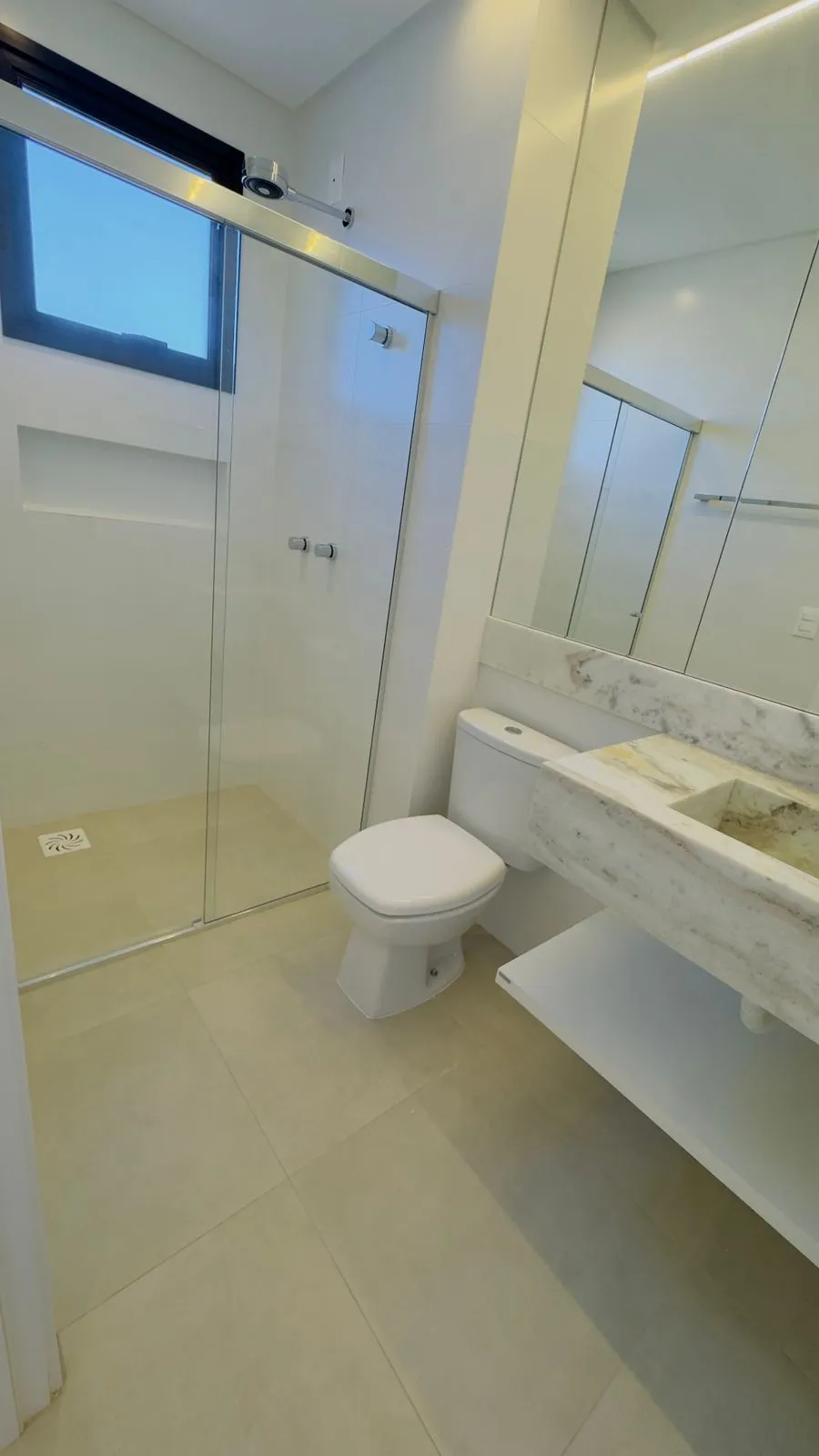 Apartamento 3 quartos para venda no bairro Canto da Praia em Itapema