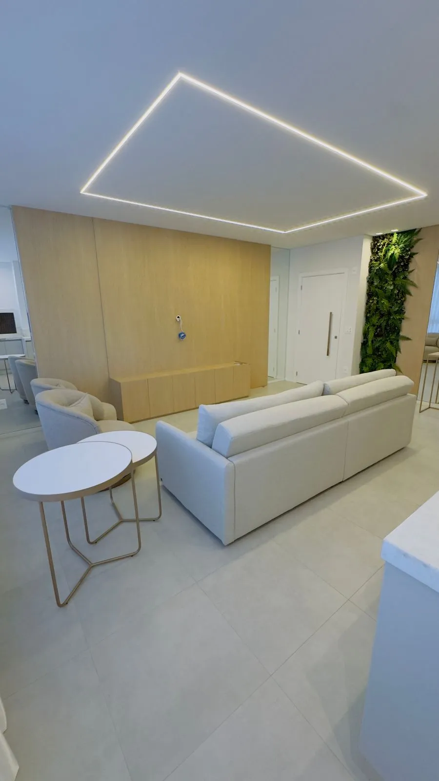 Apartamento 3 quartos para venda no bairro Canto da Praia em Itapema