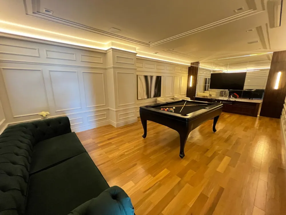 Apartamento para reserva no bairro Meia Praia em Itapema