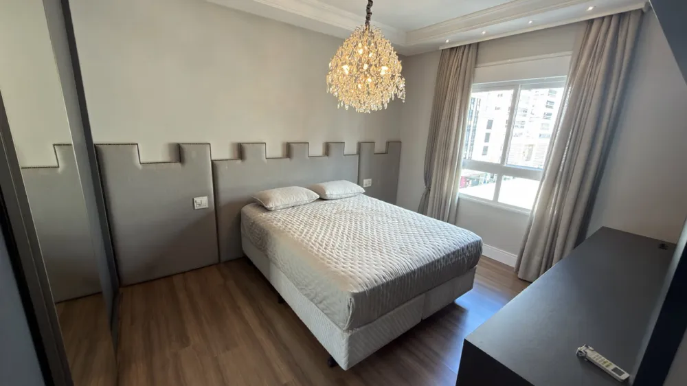 Apartamento para venda no bairro Meia Praia em Itapema