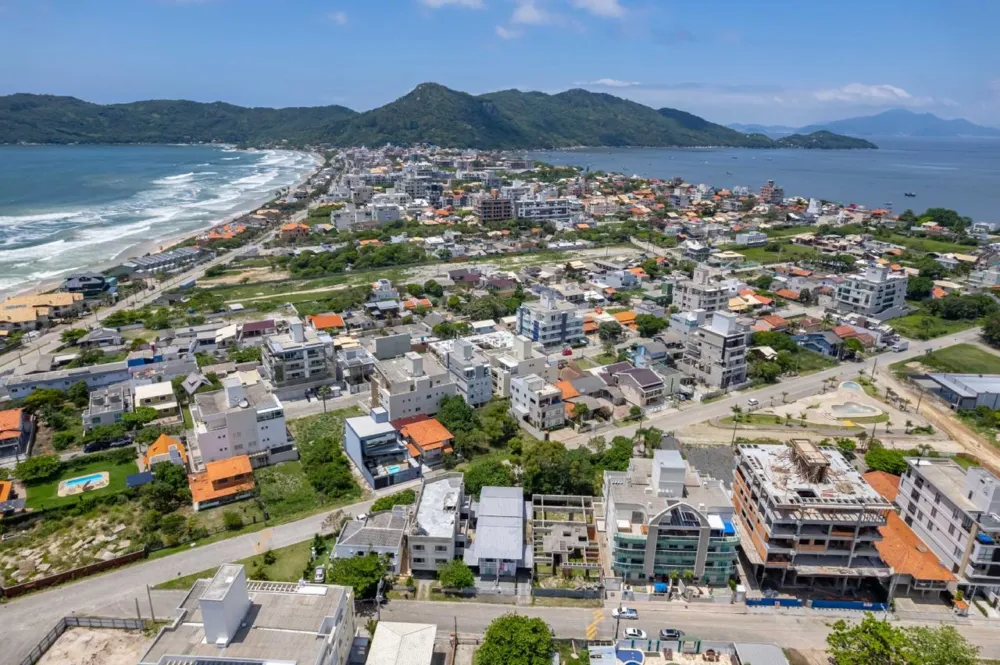 Apartamento para venda no bairro Canto Grande em Bombinhas