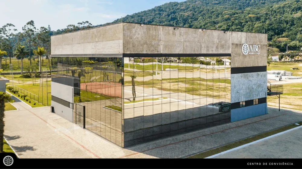 Apartamento para venda no bairro Perequê em Porto Belo