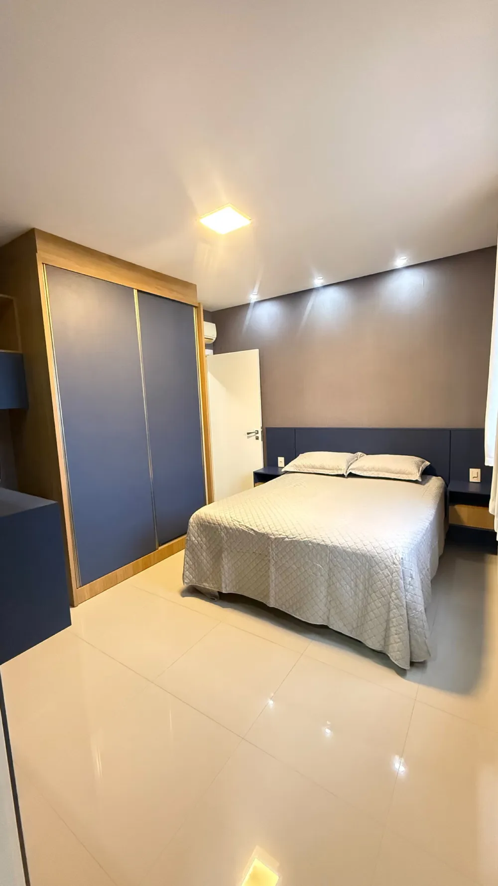Apartamento 3 quartos para venda no bairro Meia Praia em Itapema
