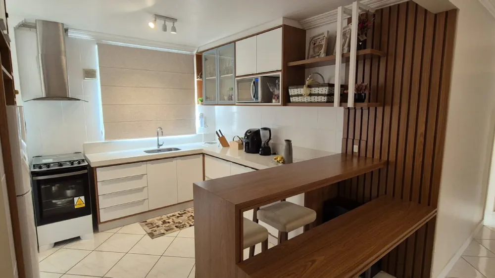 Apartamento para venda no bairro Meia Praia em Itapema