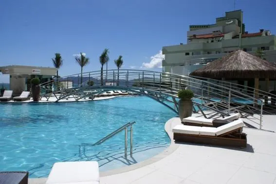 Apartamento 4 quartos para venda no bairro Meia Praia em Itapema