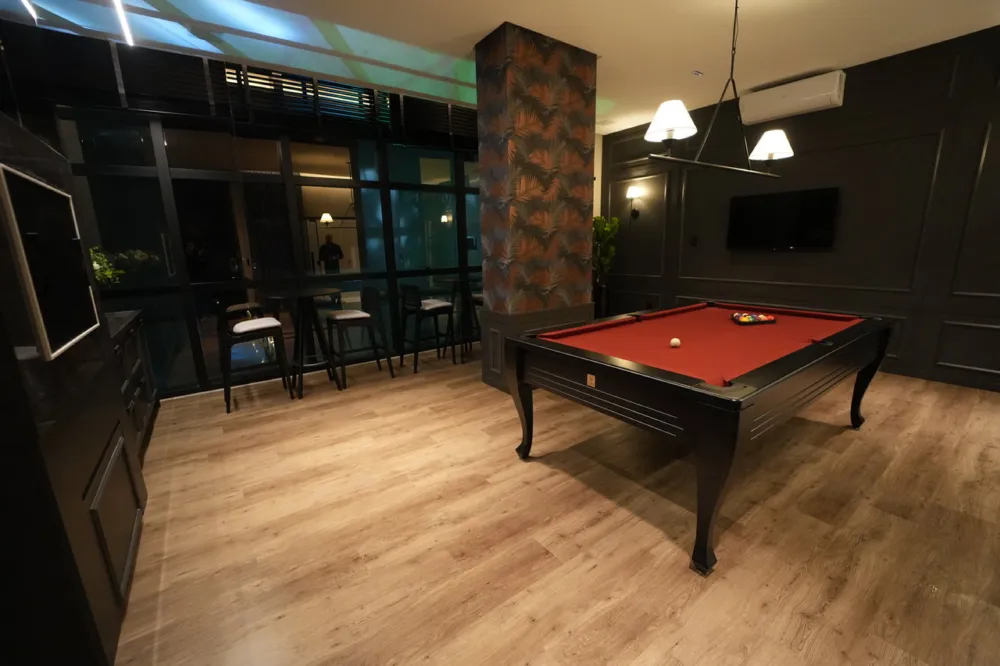Apartamento para venda no bairro Meia Praia em Itapema
