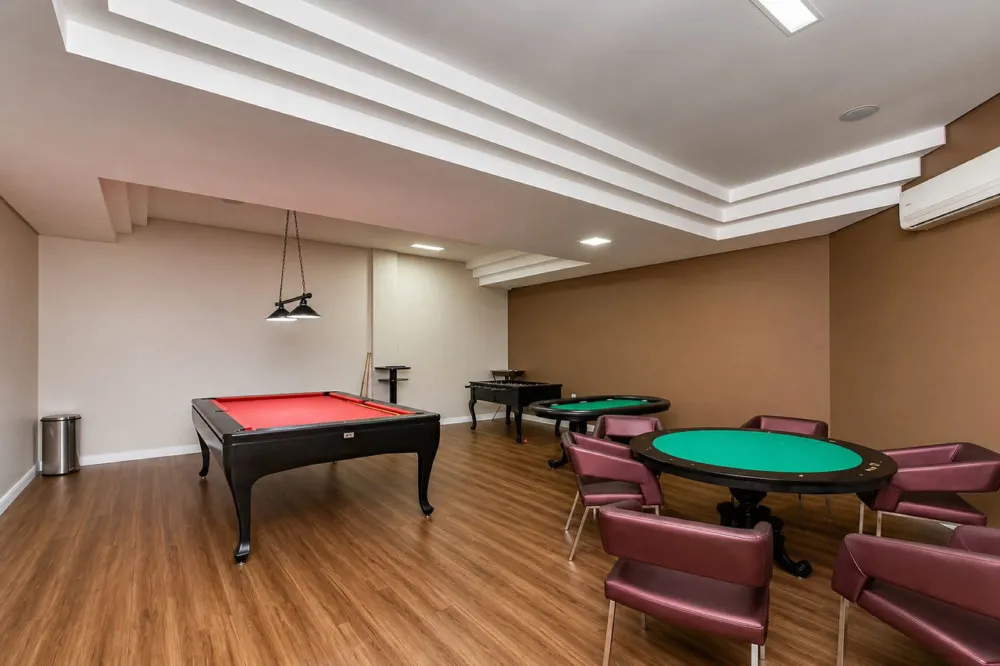 Apartamento para venda no bairro Meia Praia em Itapema