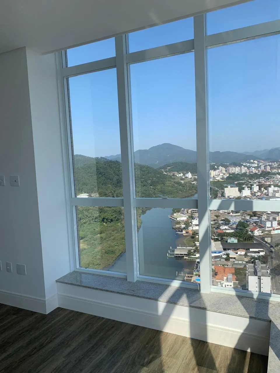 Apartamento para venda no bairro Barra Sul em Balneário Camboriú