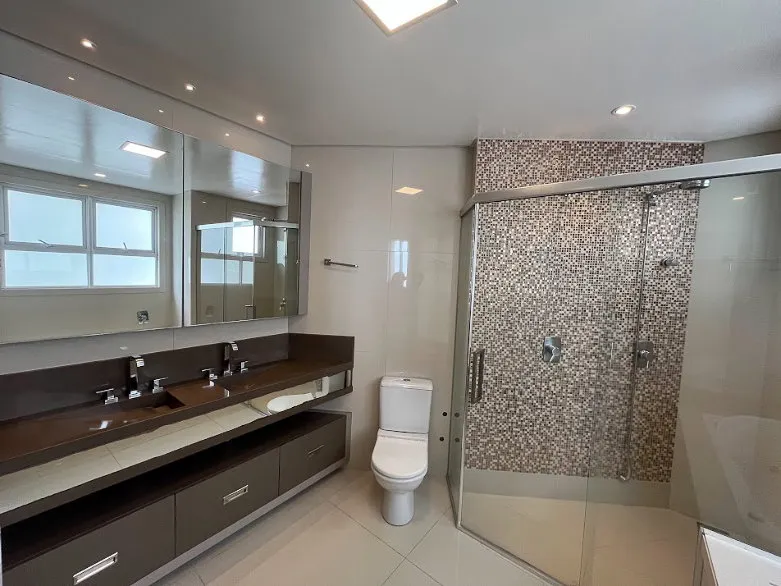 Apartamento para venda no bairro Estreito em Itapema