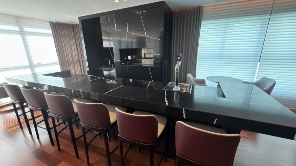 Apartamento 4 quartos para venda no bairro MEIA PRAIA em Itapema