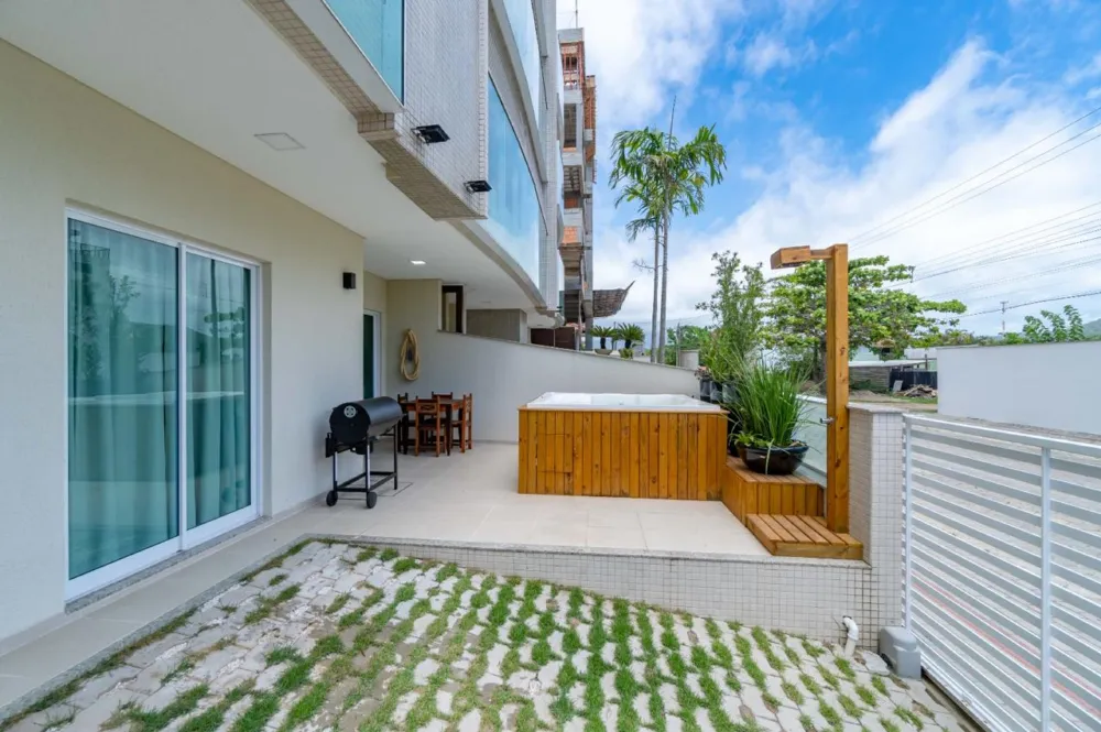 Apartamento para venda no bairro Canto Grande em Bombinhas